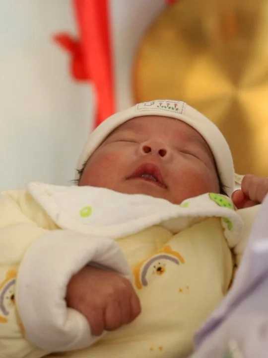 国内顶尖三代试管医院排名与助孕技术解析